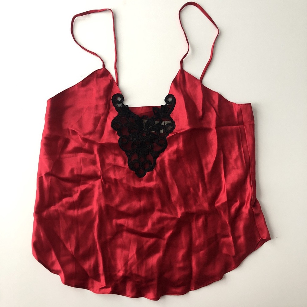 Victoria’s Secret top